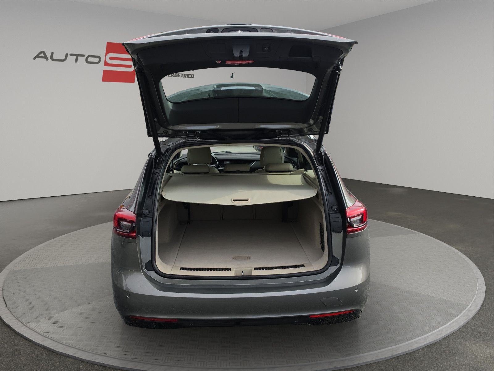Fahrzeugabbildung Opel Insignia B Sports Tourer Business Innovation