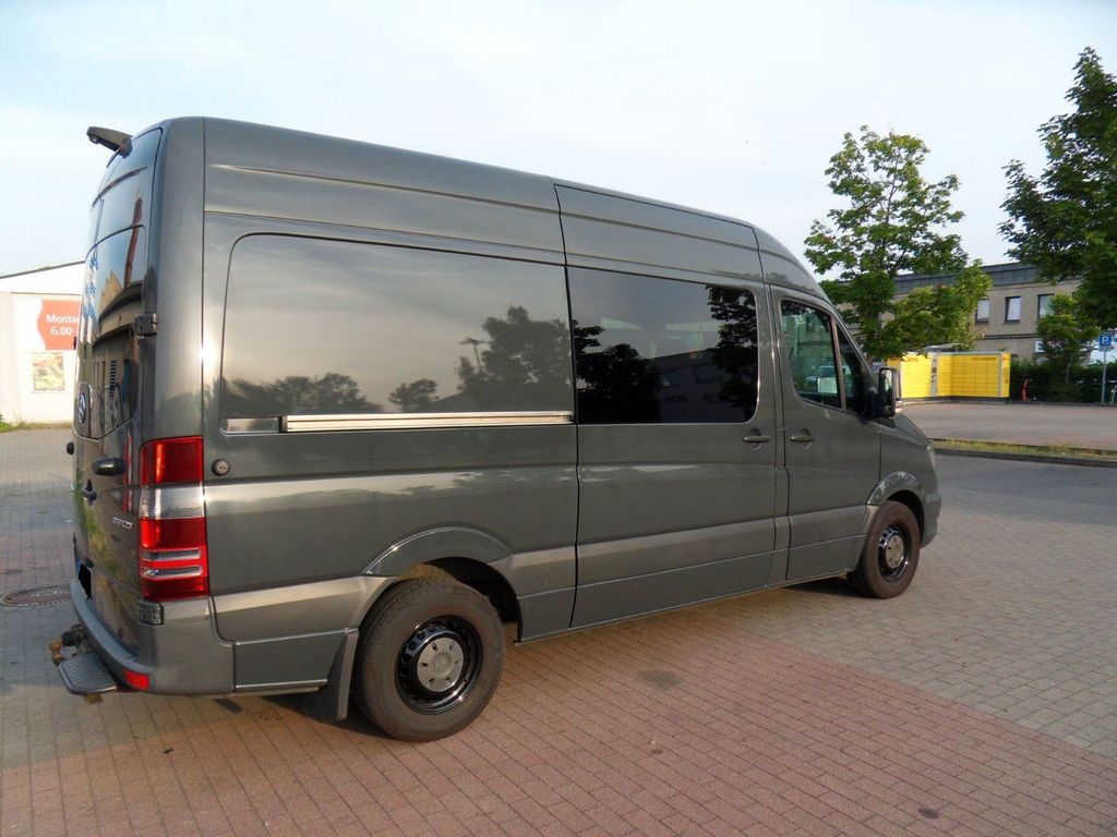 Image of Mercedes-Benz Sprinter