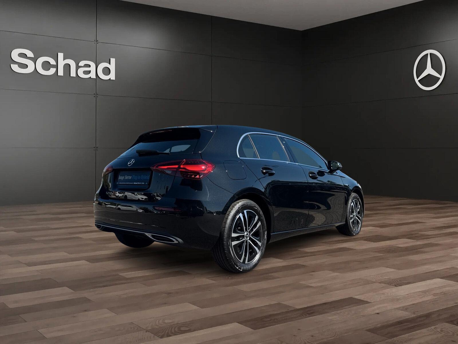 Mercedes-Benz A 250 e PROGRESSIVE +NAVI+LED+KAMERA+ASSIST+SHZ+