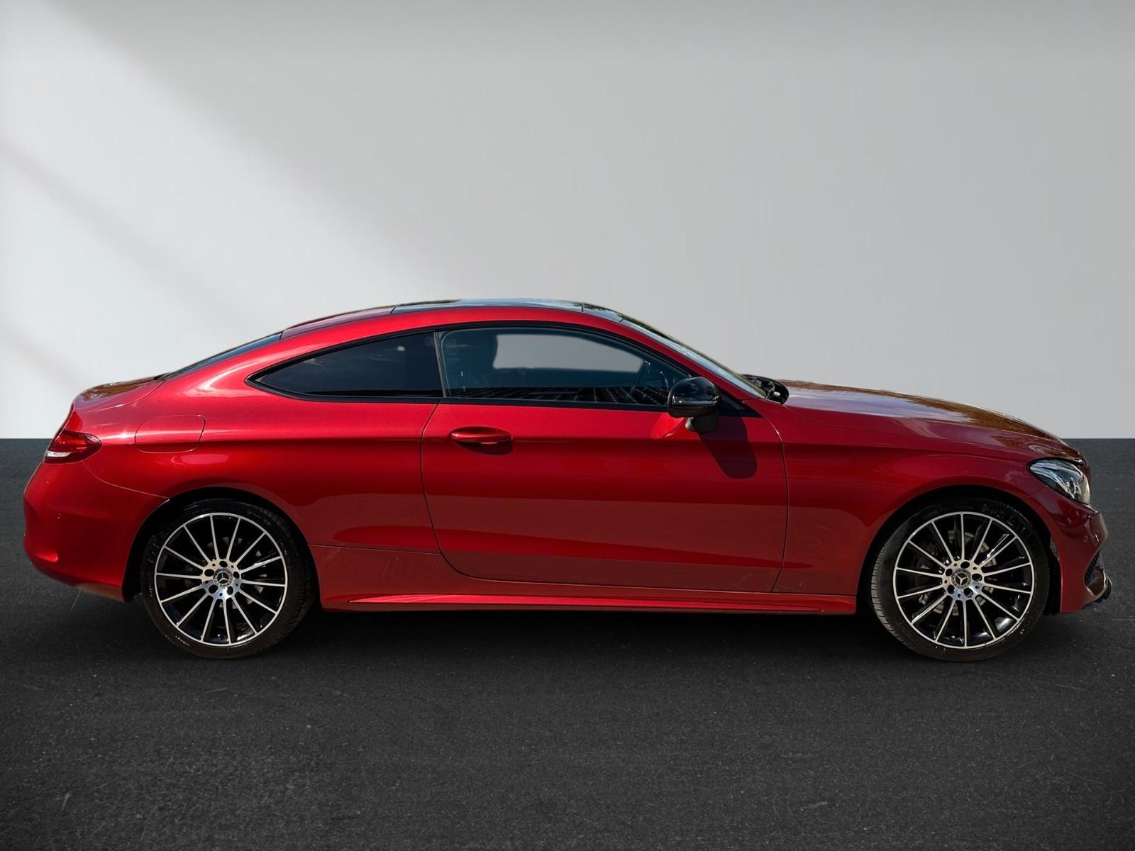 Mercedes-Benz C 250 Coupe AMG-Line
