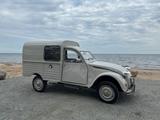 Citroën 2CV Citroën AK400, Kastenente - Citroën 2 CV: Kastenente