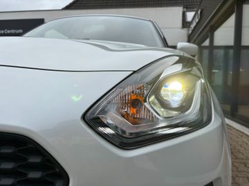 Suzuki Swift 1.2 DUALJET HYBRID Club