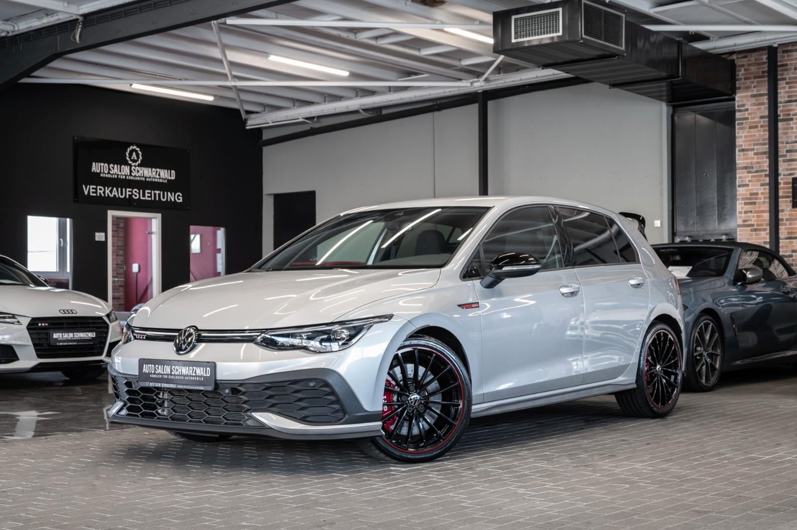 Volkswagen Golf 8 GTI Clubsport| AKRAPOVIC|NAVI|KEYLESS