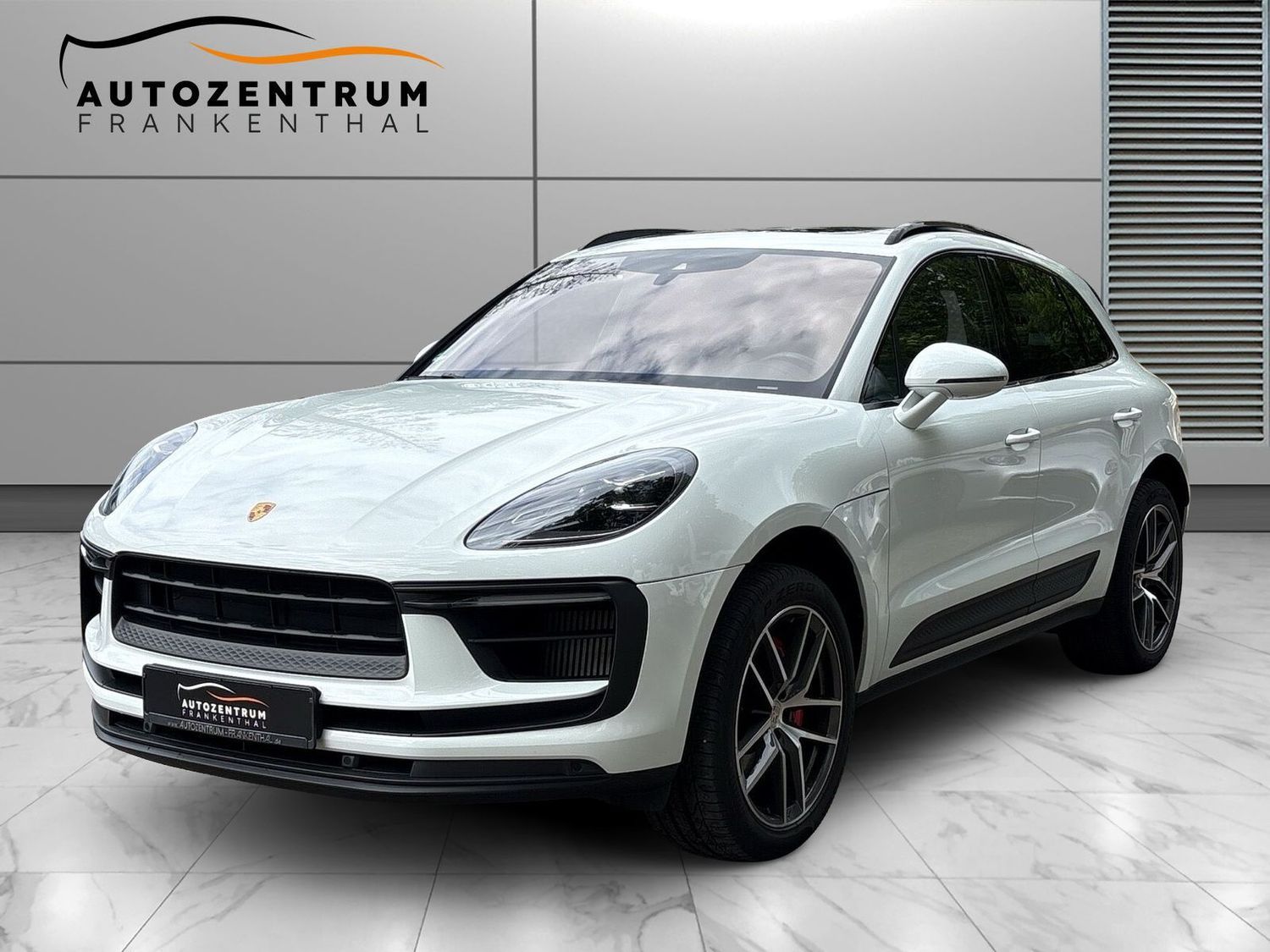 PORSCHE Macan S BLACK PANO BOSE LUFT DAB 14 8FACH