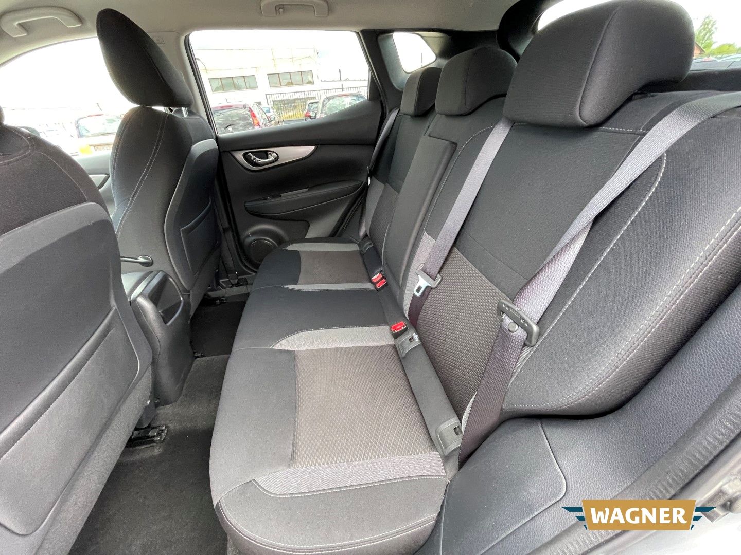 Fahrzeugabbildung Nissan Qashqai N-Connecta SHZ Tempomat 360°Kamera