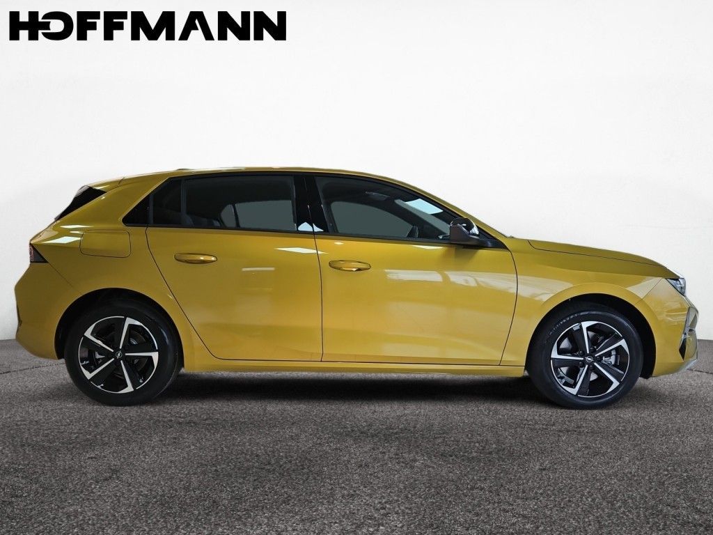 Fahrzeugabbildung Opel Astra Hybrid 107 kW Edition (L) Automatik
