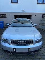 Audi A4 1.8T Limousine 140kW quattro - - Audi A4 aus 2003: 1.8