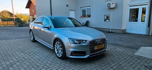 Audi A4 2.0 TDi S-Line