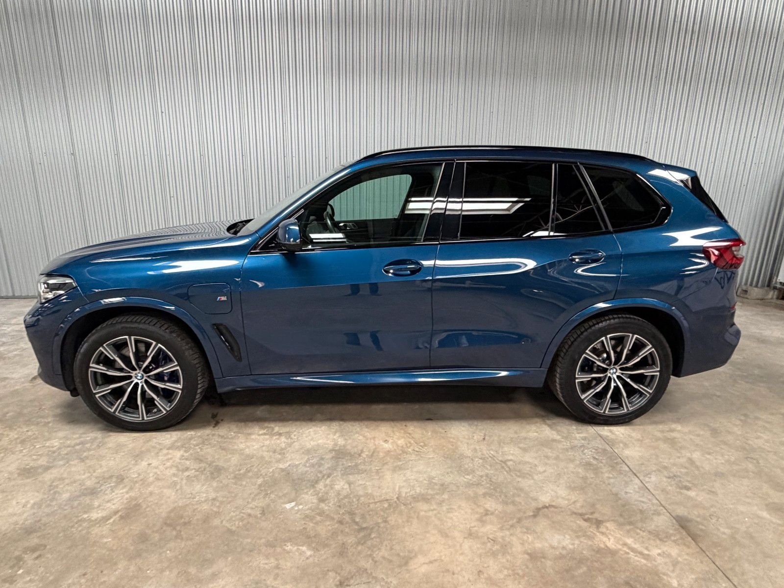 BMW X5 xDrive 45 e M Sport *€ 31.500 NETTO*