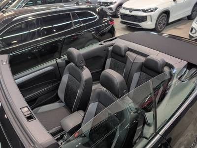 Volkswagen T-Roc - Bild 14