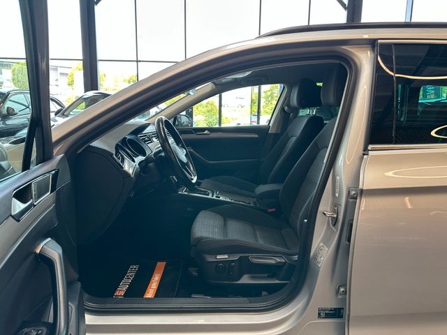 Volkswagen Passat *KEYLESS*ACC*AHK*NAV*3-ZONEN*LED*