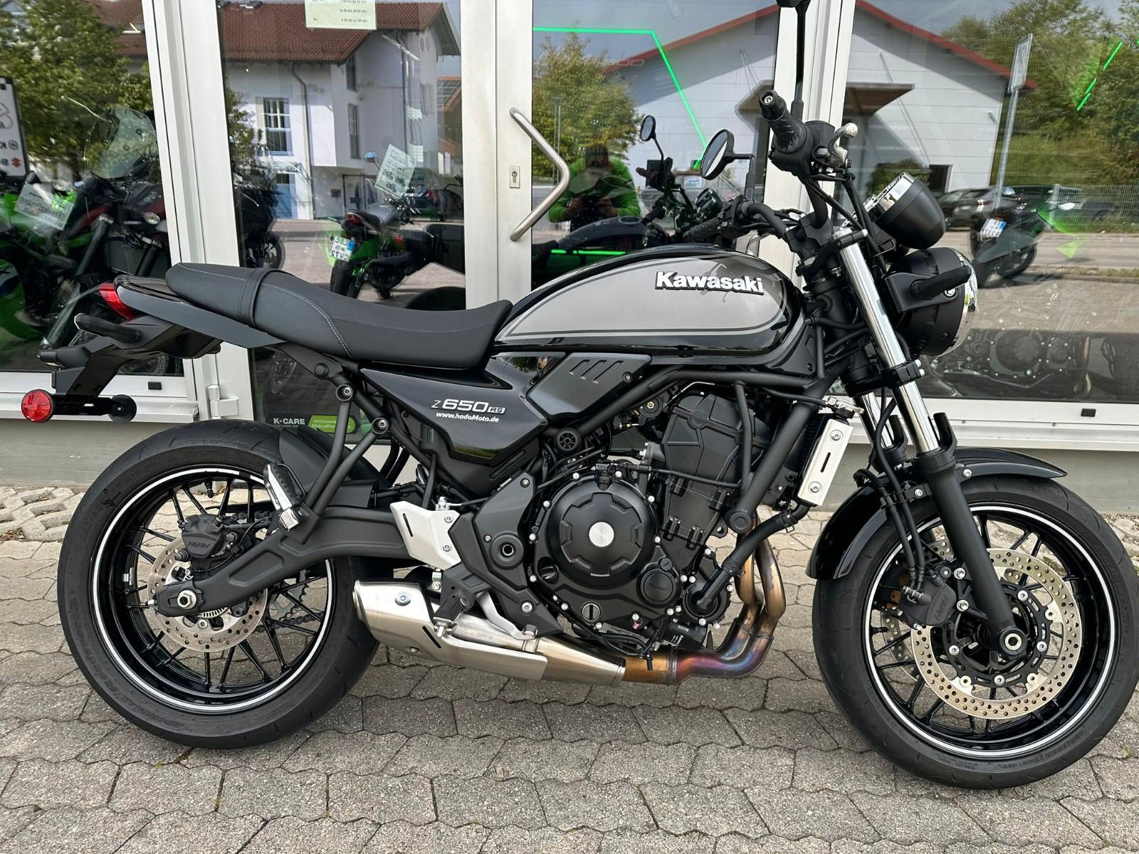 Kawasaki Z650RS  |