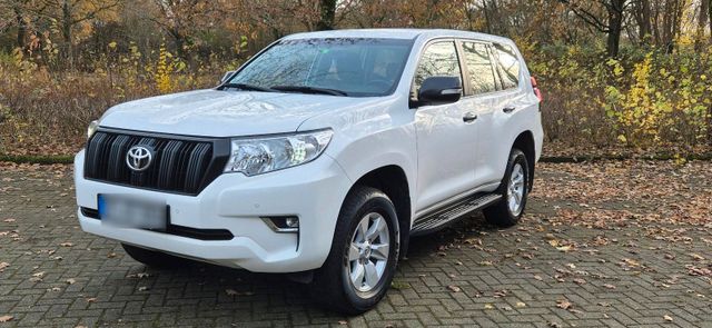 Toyota TOYOTA LANDCRUSER PRADO 2.8D 4X4