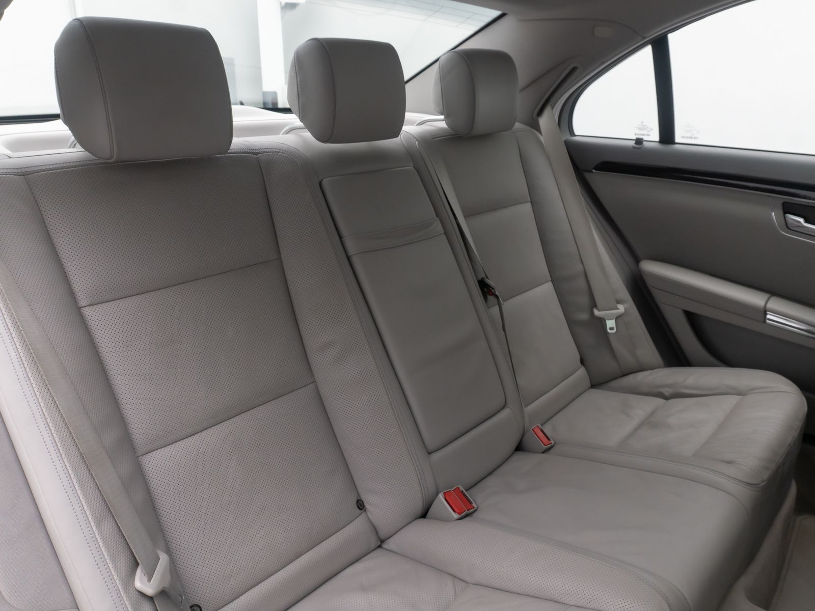Fahrzeugabbildung Mercedes-Benz S 500 4MATIC AMG-Line Kamera Massage HiFi 19Zoll