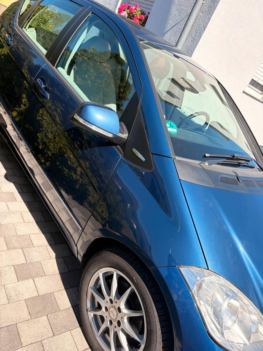 Mercedes-Benz A180 2010 — photo 6