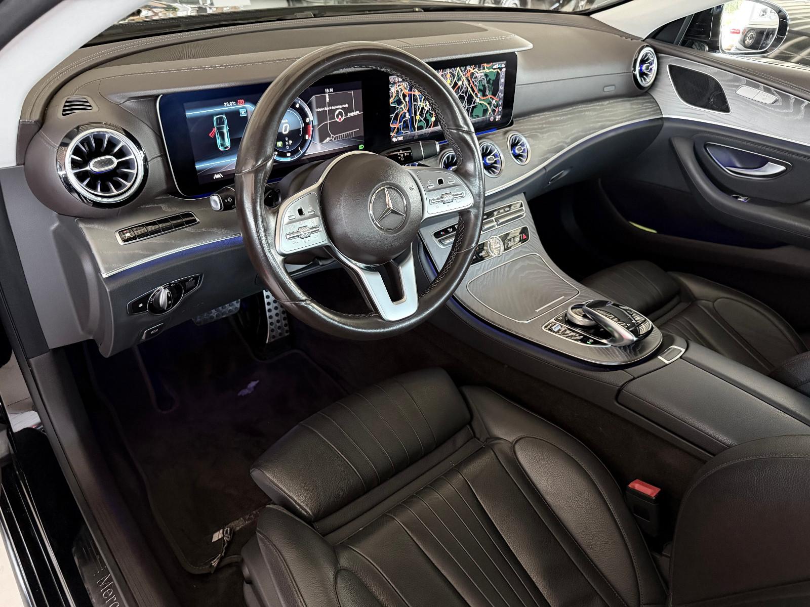 Mercedes-Benz CLS 220 d/AMG LINE/LEDER/VIRTUAL/