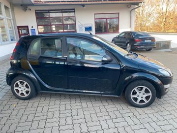 Bild 4 Smart ForFour 5-TÜRER*KLIMA*8FACH*EXPORT*