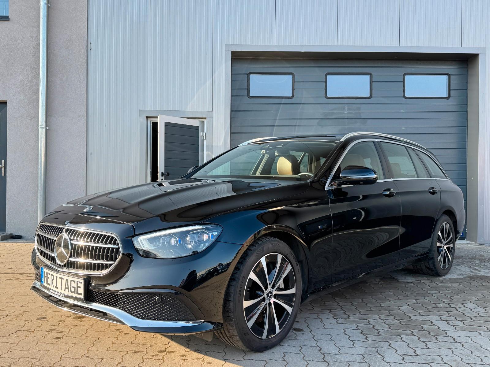 Mercedes-Benz E 300de AVG/PANO/360°/LED/AMBIENTE