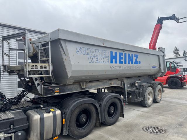 Schmitz Cargobull SKI 18-7,2 hydraulische Heckklappe Liftachse