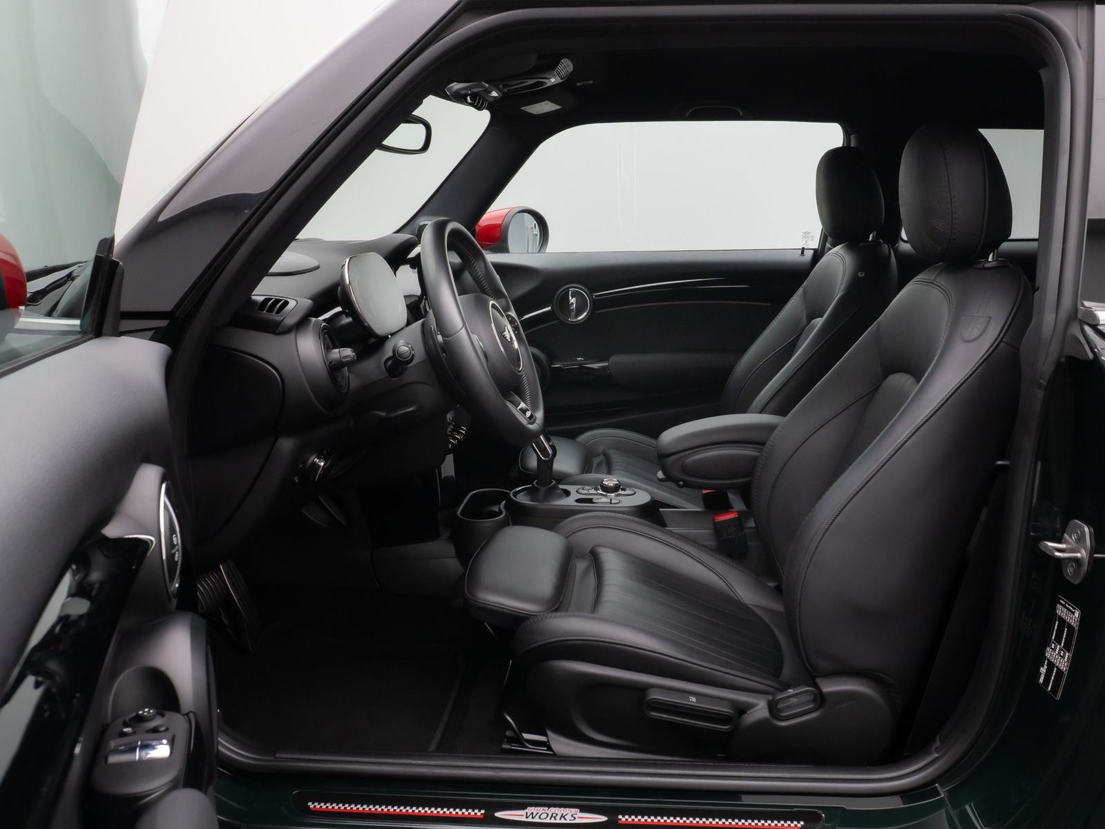 Fahrzeugabbildung MINI John Cooper Works Kamera HUD DAB H/K Komfort 18"