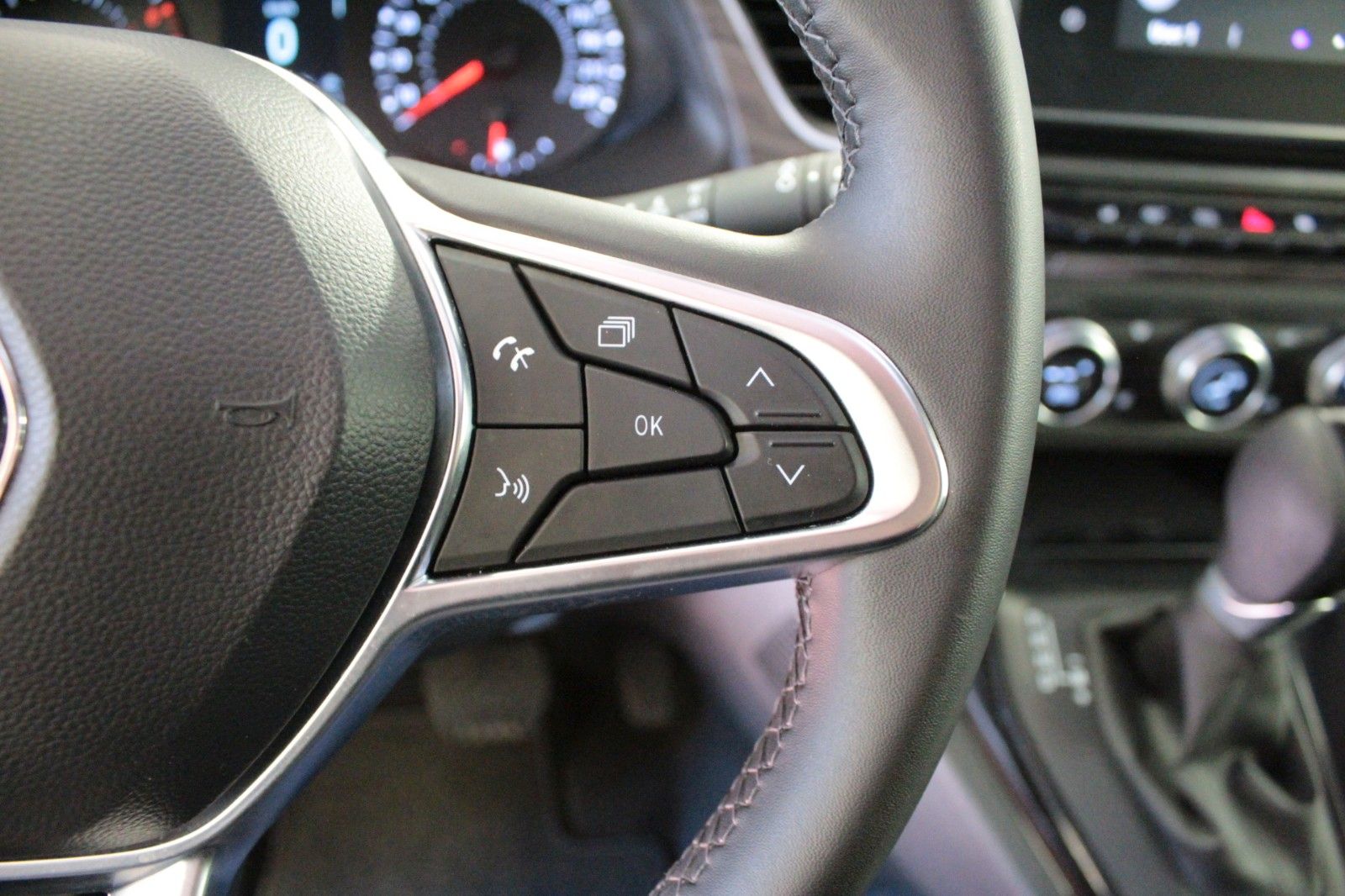 Fahrzeugabbildung Renault Kangoo Tce 130 EDC Techno*Sitzhzg*