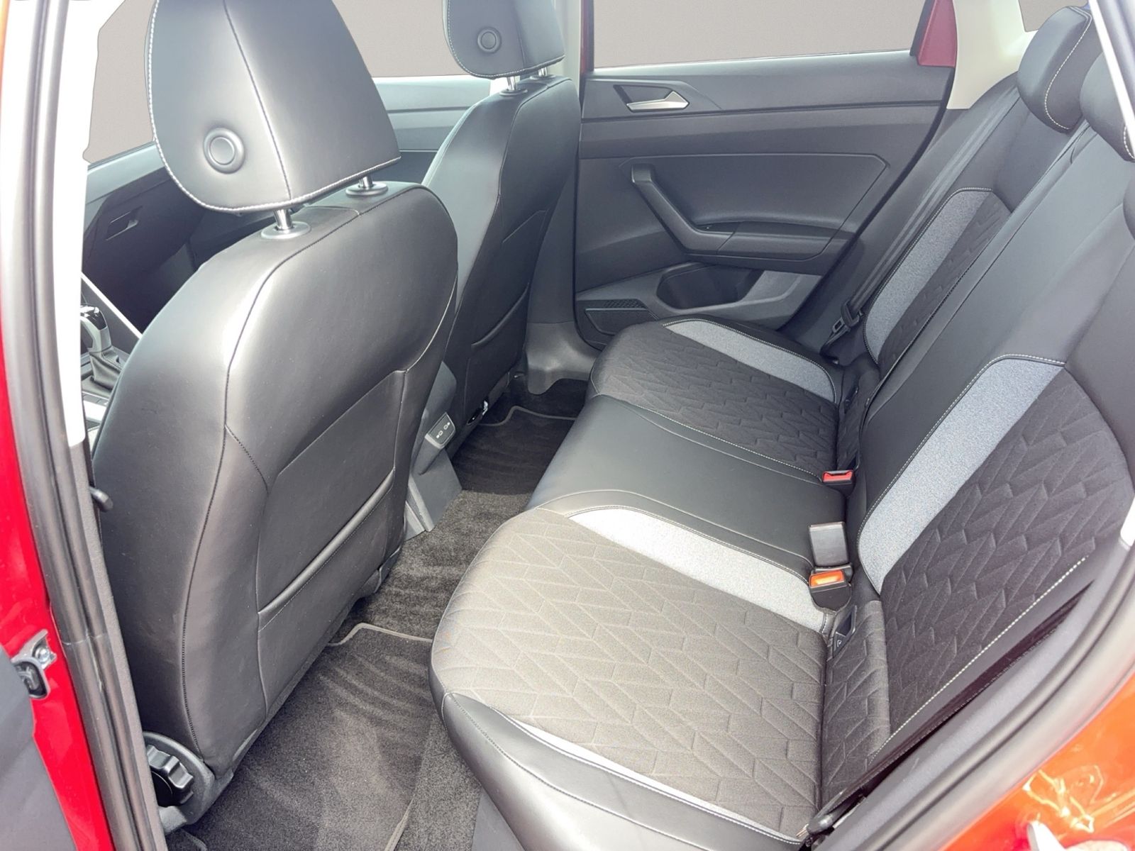 Polo 1.0 TSI Goal, AHK, Navi, RearView, App