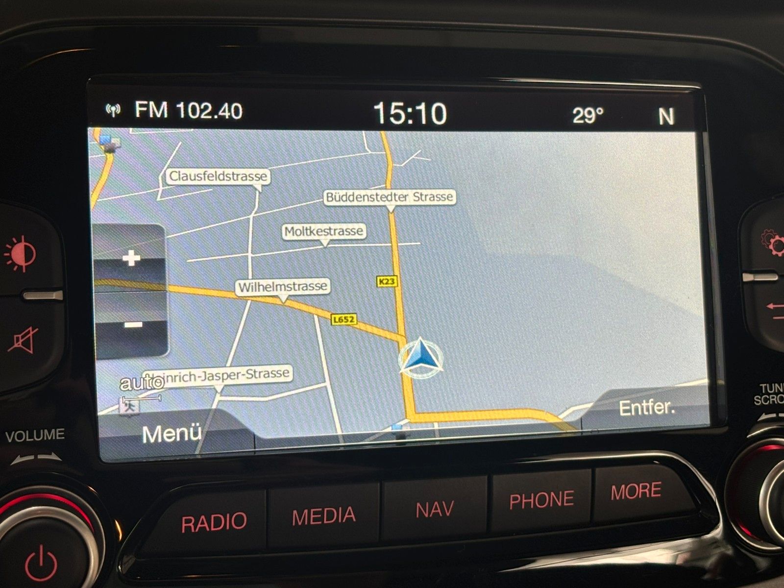 Fahrzeugabbildung Alfa Romeo Giulietta Turismo 1.4 QV-LINE NAVI/LEDER/PDC/TEM