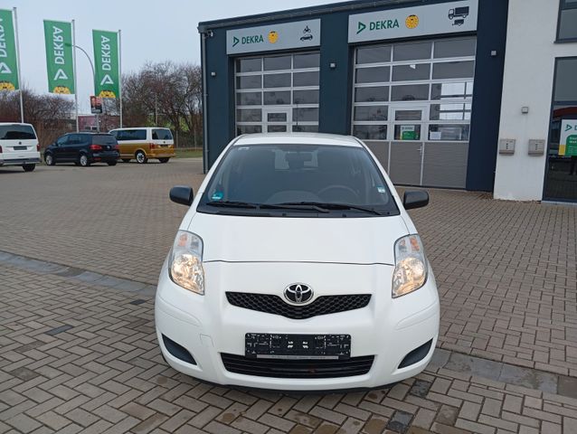 Toyota Yaris 1,33-l-Dual-VVT-i Cool,1 HAND,Tüv/Serv NEU