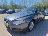 Volvo V70 Kombi Kinetic - gebrauchte Volvo V70 aus dem Jahr 2009