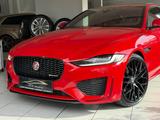 Jaguar XE P250 Aut. R-Dynamic SE LED/Pano/Kamera/Leder - Jaguar XE: R Dynamic