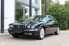 JAGUAR XJ V8 Super/ 2. HAND/ DE/ SCHIEBEDACH/ SITZHZG. JAGUAR XJ V8 Super/ 2. HAND/ DE/ SCHIEBEDACH/ SITZHZG.