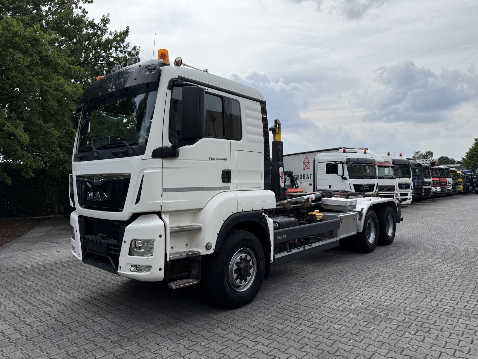 MAN TGS 26.480 6X6H Haken