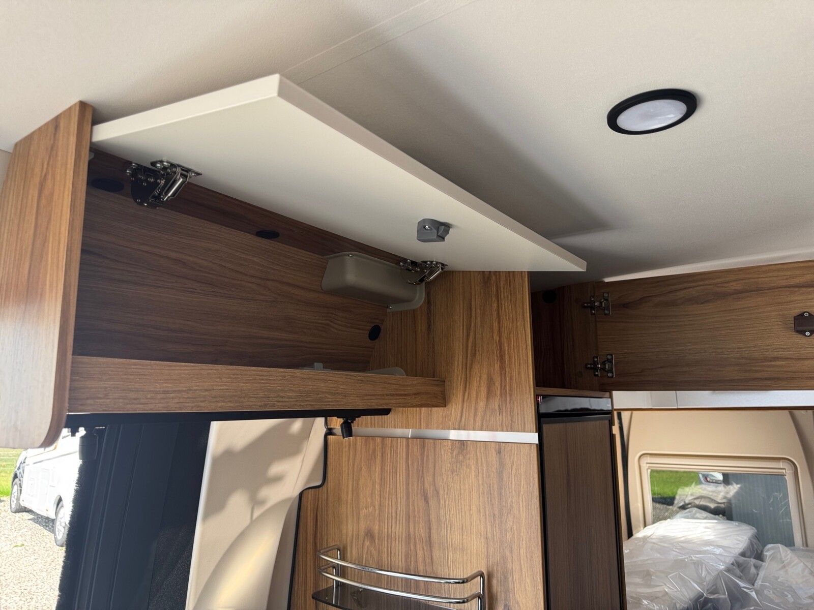 Fahrzeugabbildung Karmann Dexter DE 580 140 PS und Concept Paket