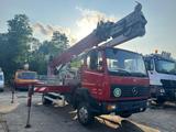 Mercedes-Benz 814 Dachdeckerkran Böcker AK 32/1200*Arbeitskorb - Dachdeckerkran