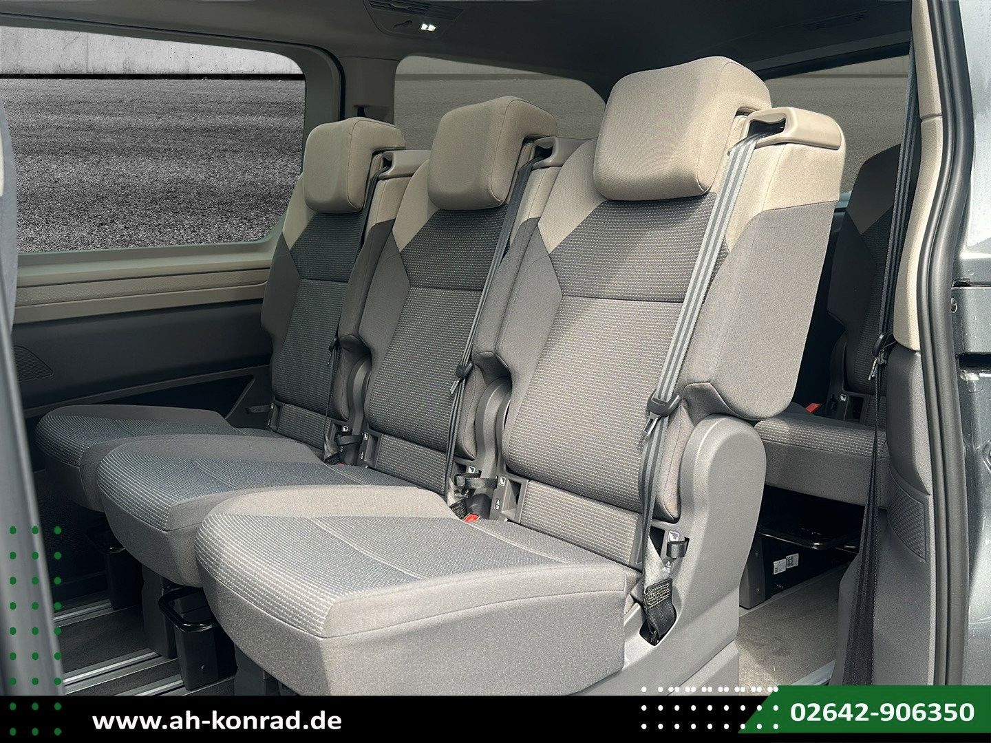 Fahrzeugabbildung Volkswagen T7 Multivan 2.0 TDI LR DSG+NAVI+ST-HZG.+AHK+Pano