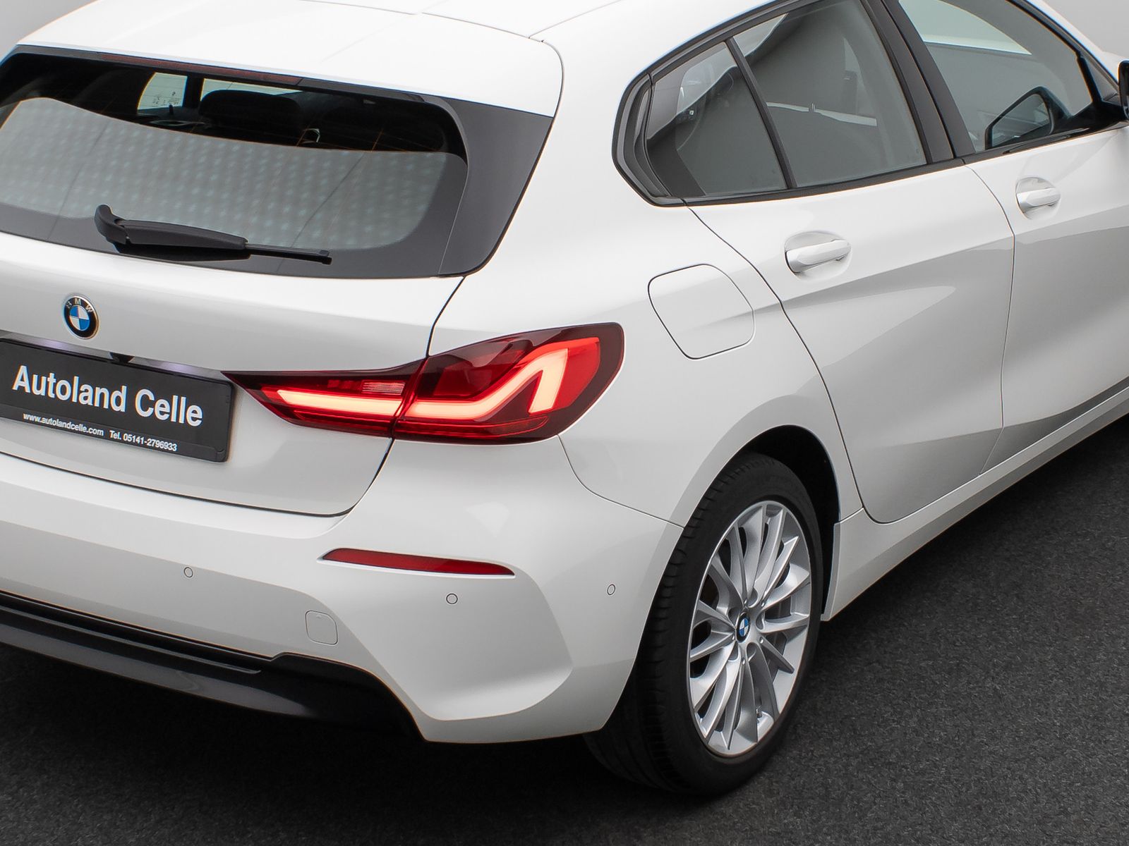 Fahrzeugabbildung BMW 118i SportLine Kamera DAB Lenkrhzg Komfort Alarm