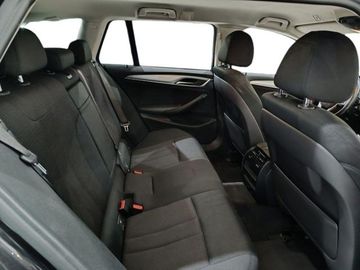 BMW 520 - 11