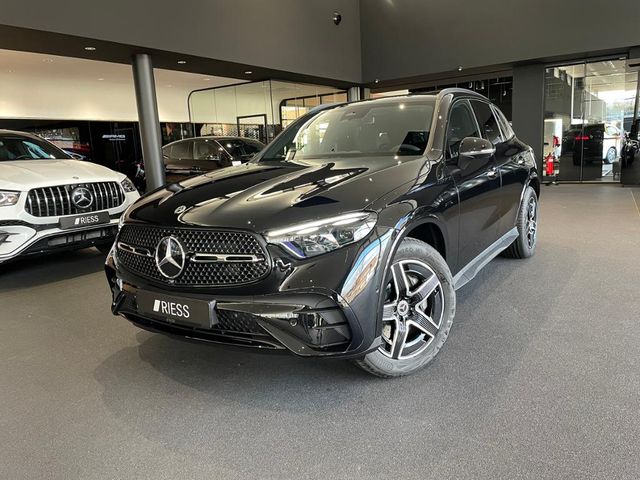 Mercedes-Benz GLC 450 d AMG+PANO+HUD+AIRMATIC+HA LENKUNG+DISTR