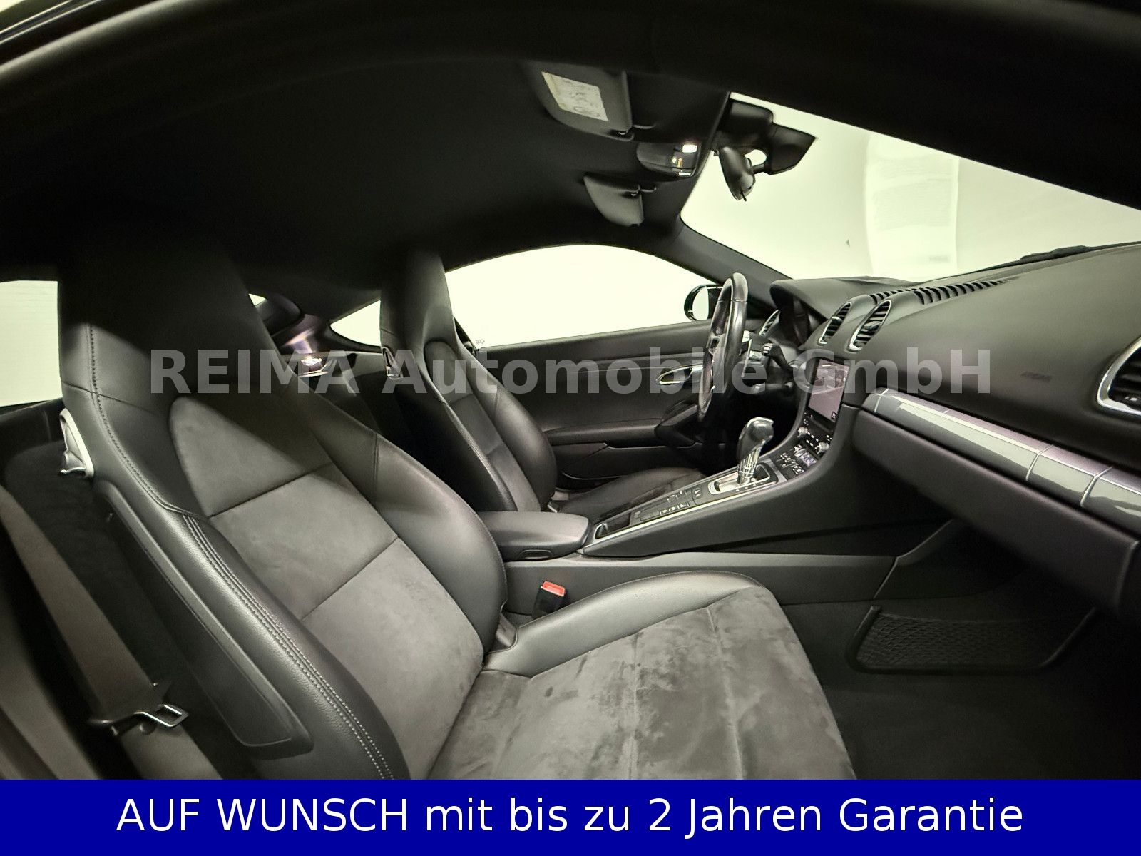 Fahrzeugabbildung Porsche Cayman 718 , LED, Kein USA Import
