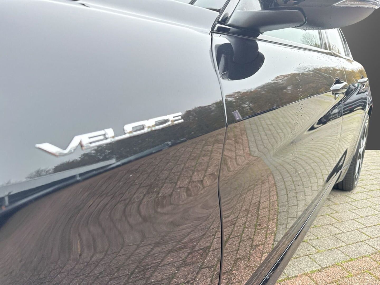 Fahrzeugabbildung Alfa Romeo Giulia 2.0Turbo Q4 Veloce +HARMAN/KARDON+PANORAM