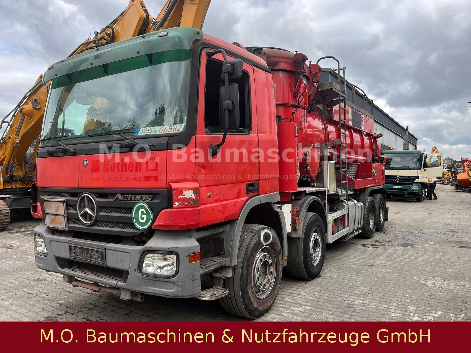 Fahrzeugabbildung Mercedes-Benz Mercedes Actros 4141 / Trockensauger /ADR