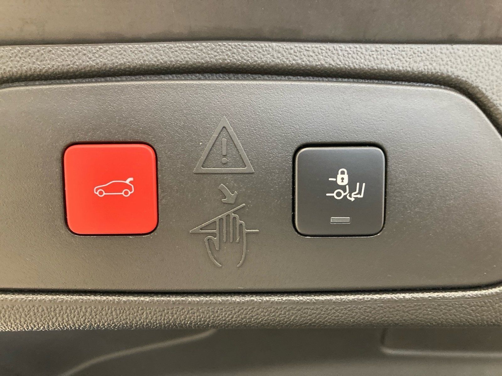 Fahrzeugabbildung Opel Grandland X 1.2 Elegance*LED*360°*Totwinkel*18"*