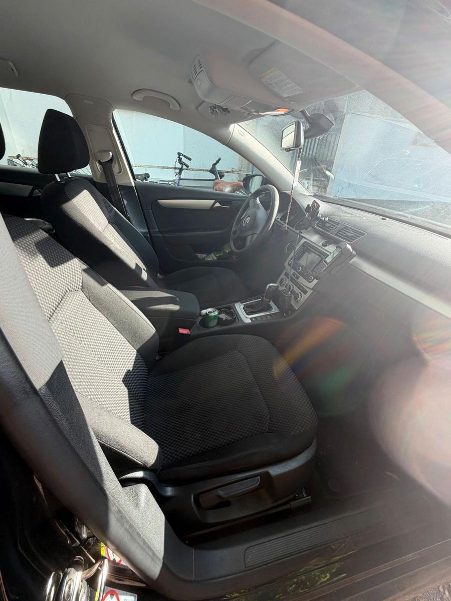 Volkswagen Passat 2014 — photo 6
