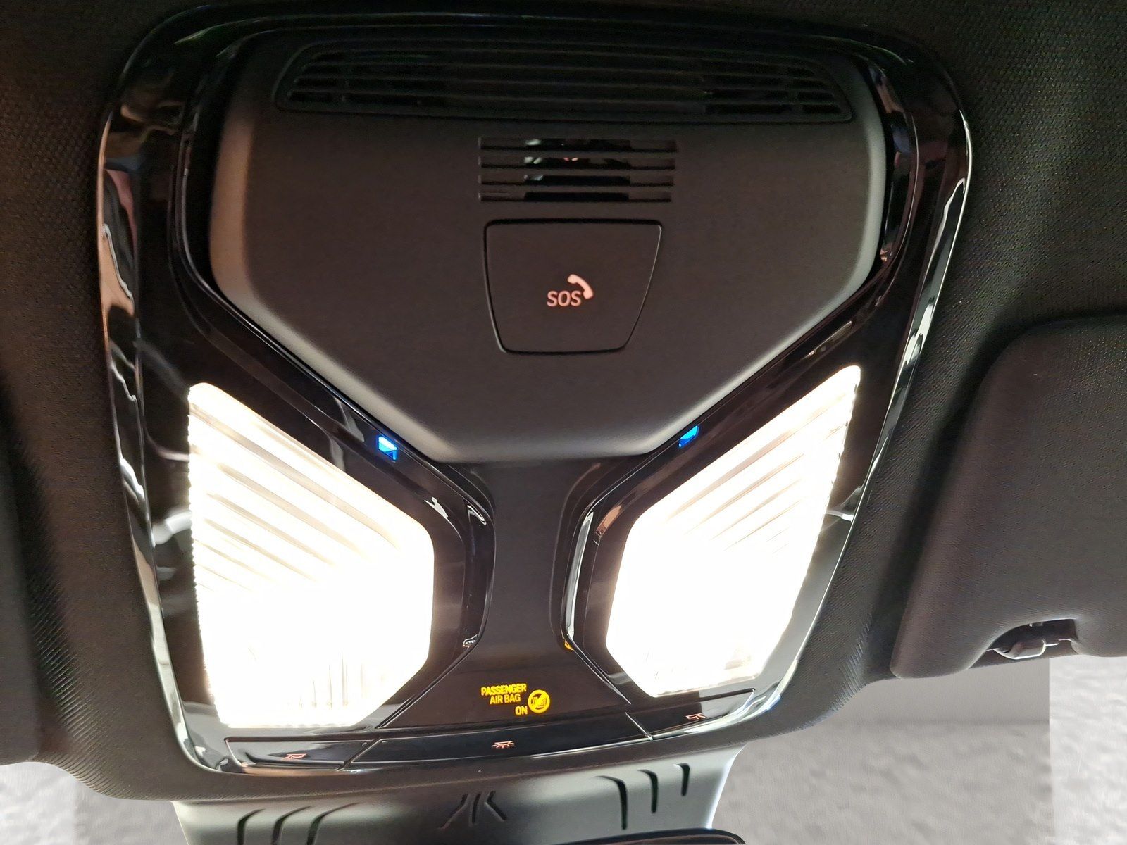 BMW i4 - Bild 18