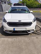 Kia Niro 1.6 GDI Hybrid Spirit Spirit - Kia Niro in Düsseldorf