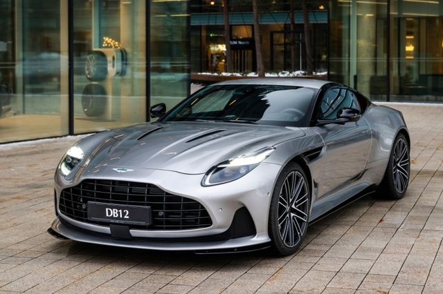 Aston Martin DB12