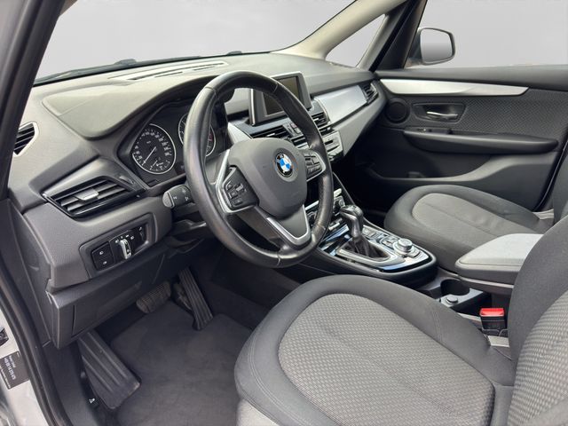 Fahrzeugabbildung BMW 218d Active Tourer Automatik+LED+Navi+PDC+Sitzh.