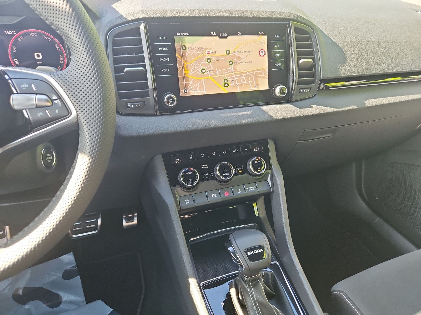 Karoq Sportline 1.5l TSI ACT DSG RFK AHK