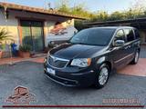 Lancia LANCIA Voyager 2.8 Turbodiesel Platinum 163 CV M - graue Lancia Voyager