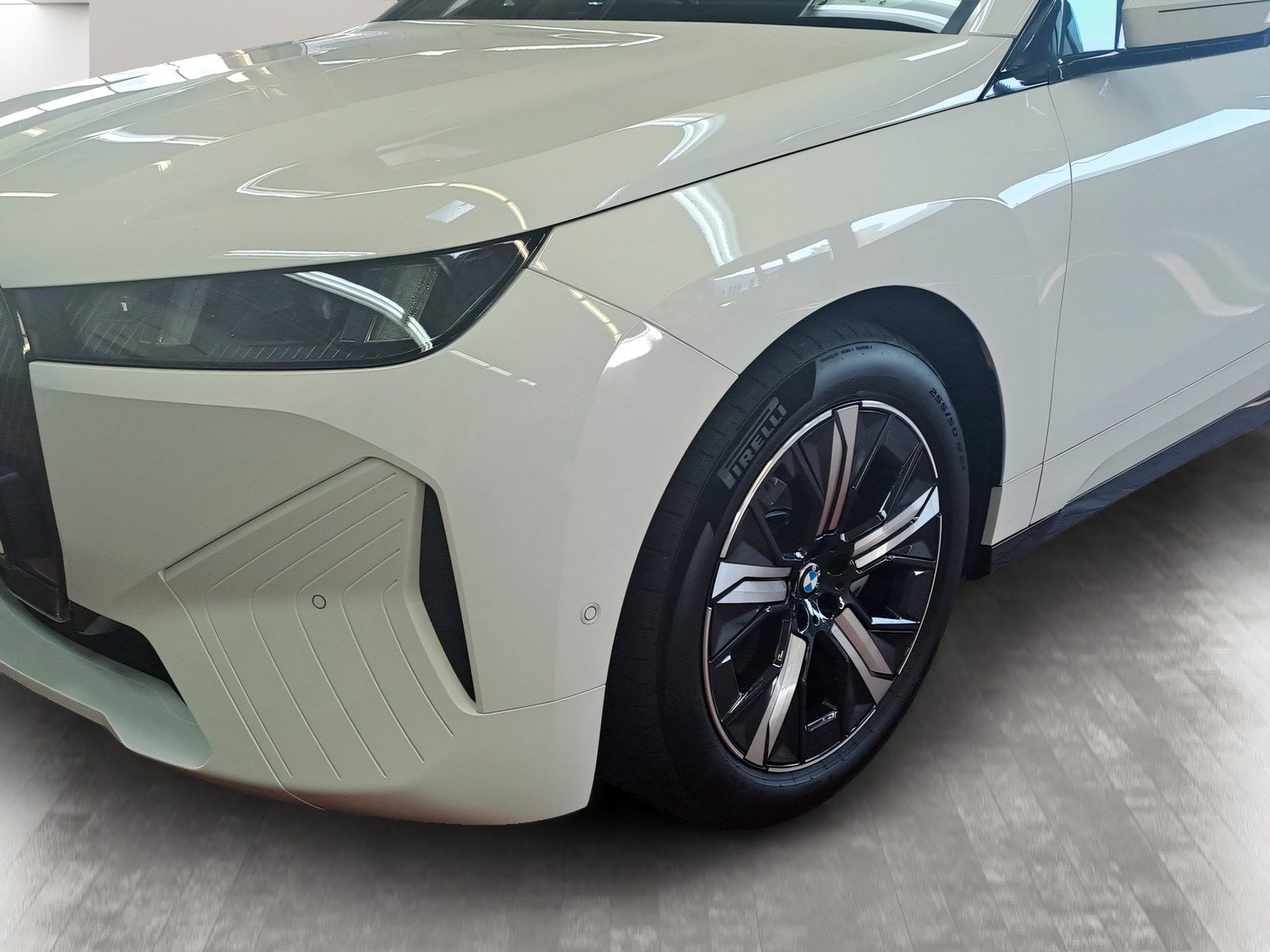 BMW iX - Bild 12